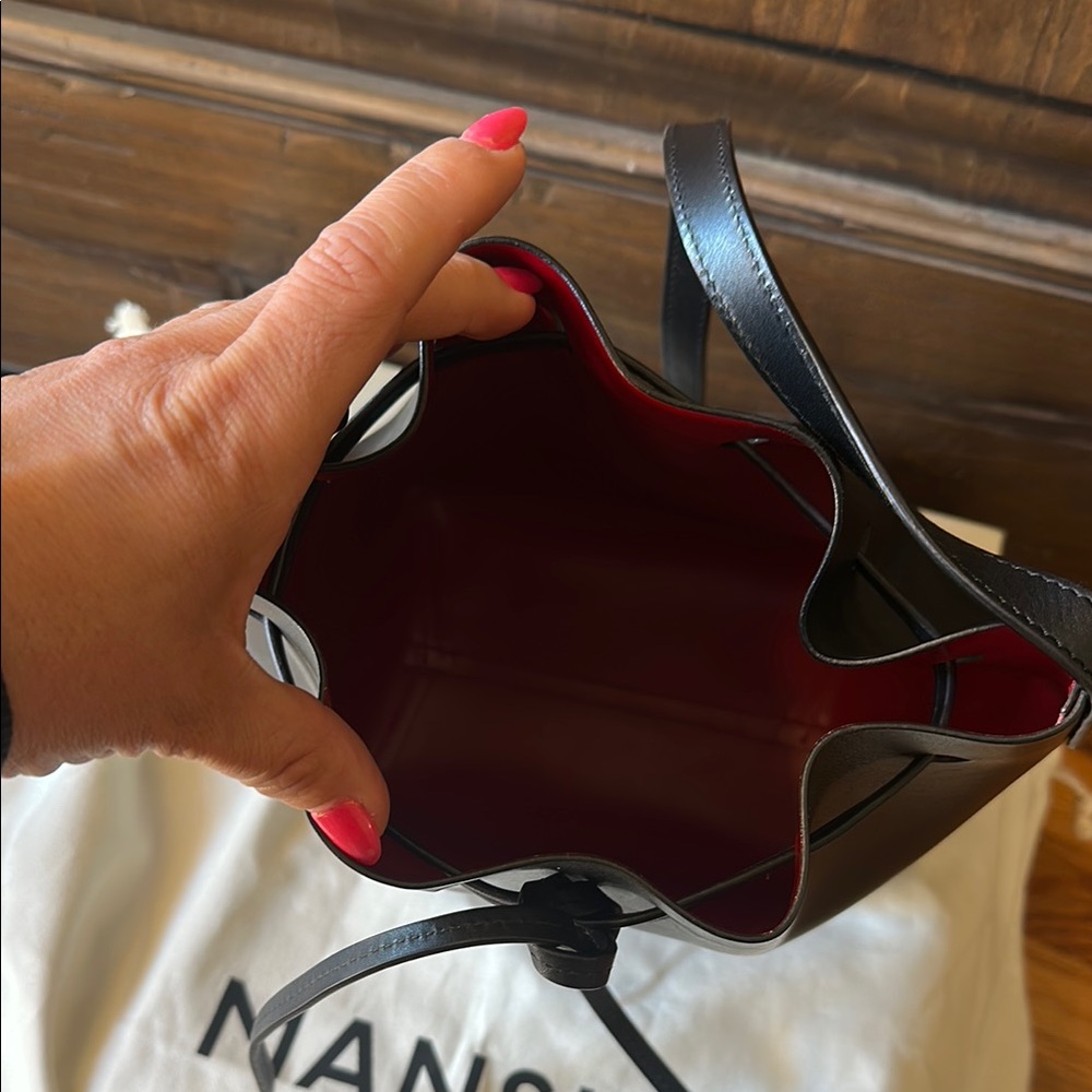 Mansur Gavriel Black Shoulder Bag Minimalist Design - Picture 4 of 9